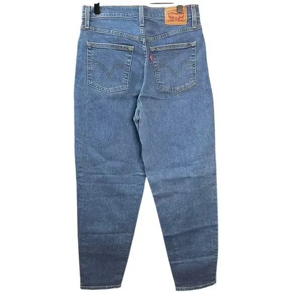 Levi's High Rise Women’s Jeans in Classic Blue Denim - Picture 2 of 11